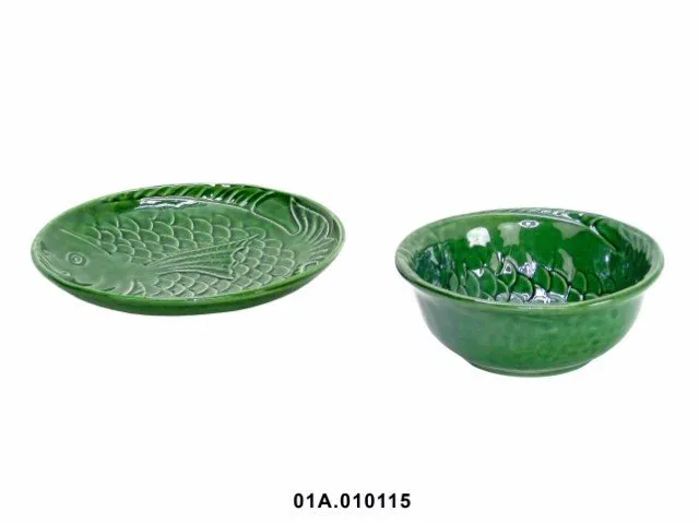 Cuenco y plato verde